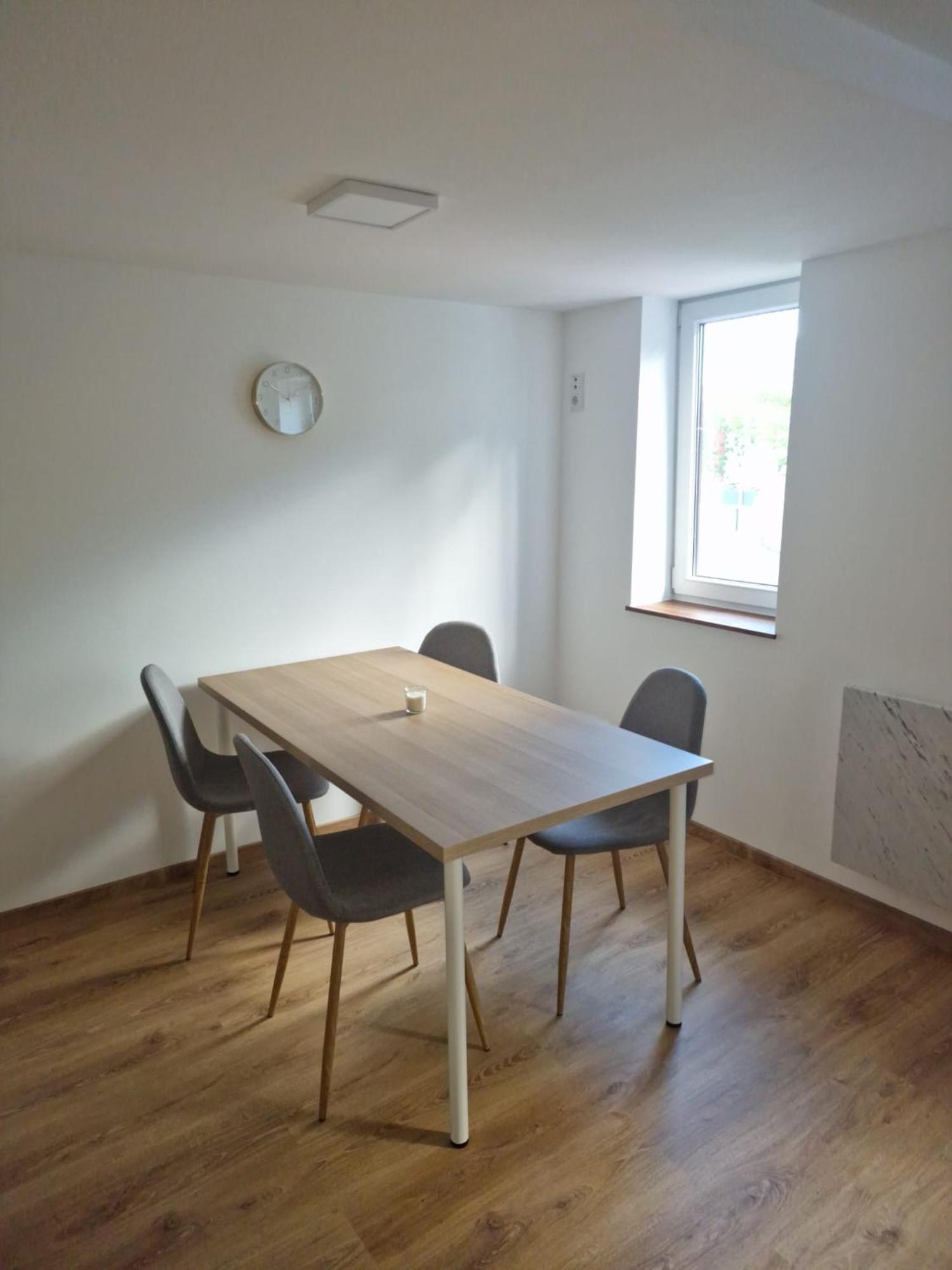 Exklusive Zimmer Mit Geteiltem Bad Und Kueche Kg Stadtilm Exterior photo