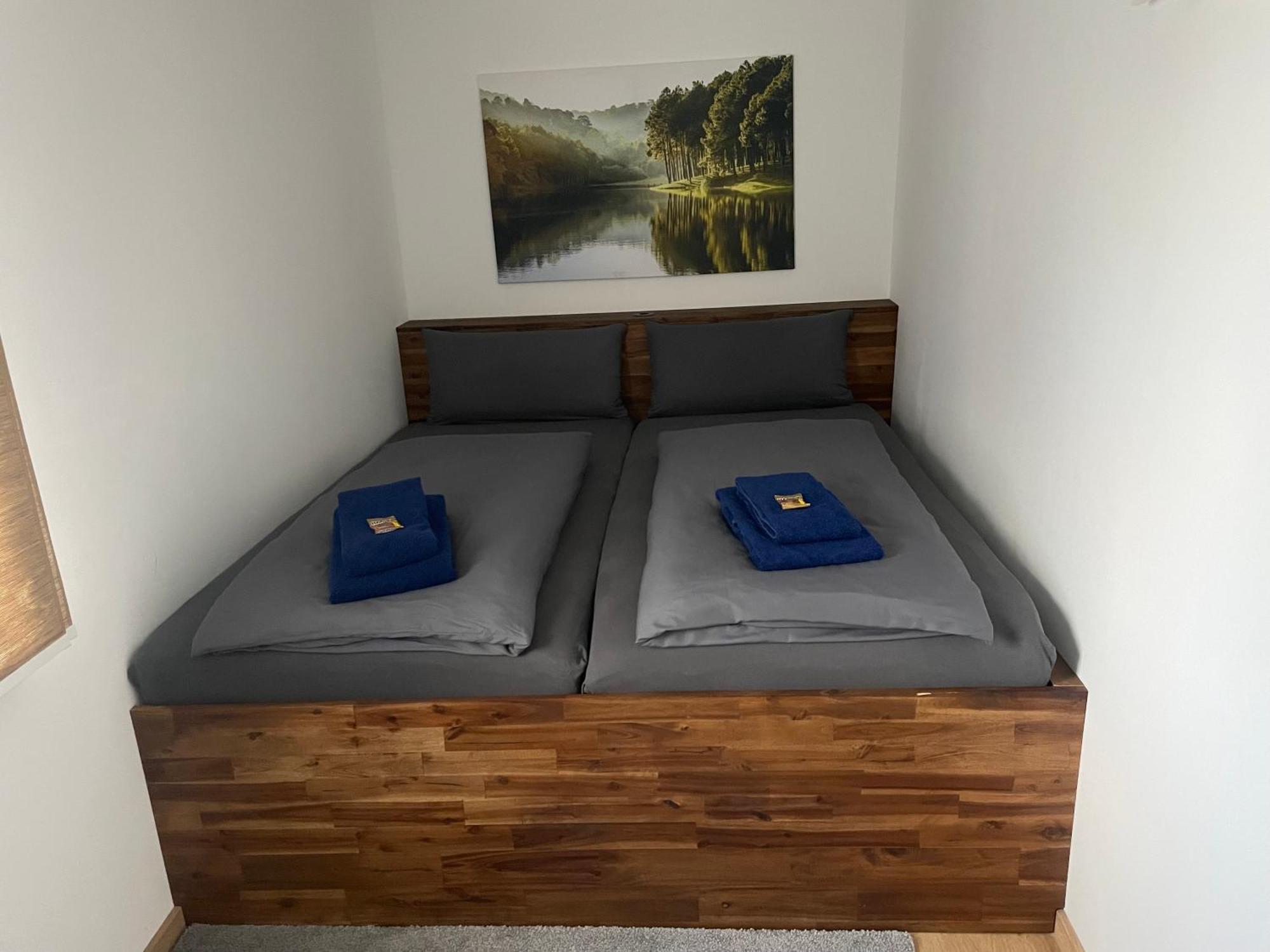 Exklusive Zimmer Mit Geteiltem Bad Und Kueche Kg Stadtilm Exterior photo