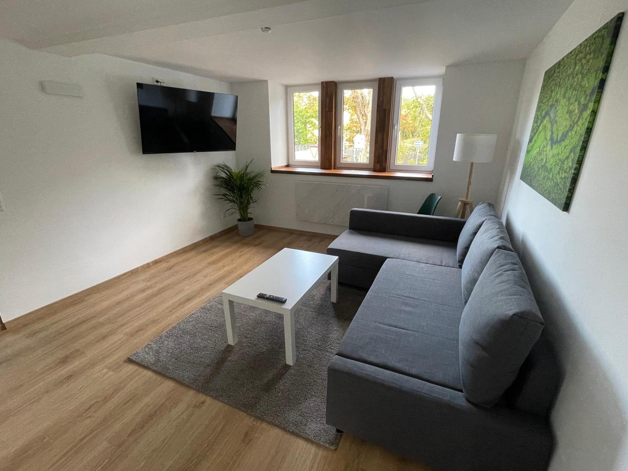 Exklusive Zimmer Mit Geteiltem Bad Und Kueche Kg Stadtilm Exterior photo