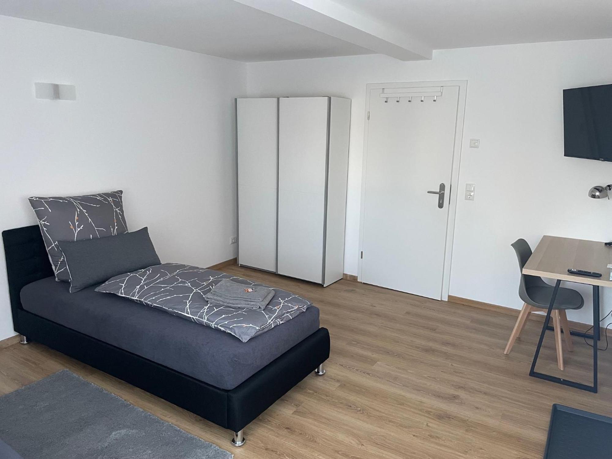 Exklusive Zimmer Mit Geteiltem Bad Und Kueche Kg Stadtilm Exterior photo