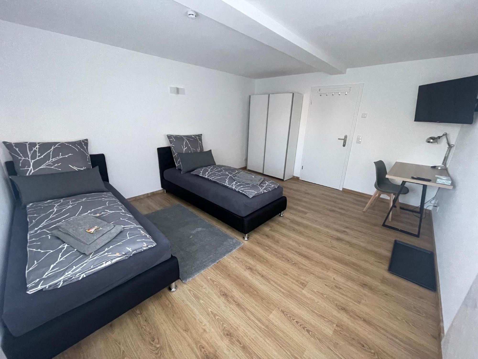 Exklusive Zimmer Mit Geteiltem Bad Und Kueche Kg Stadtilm Exterior photo