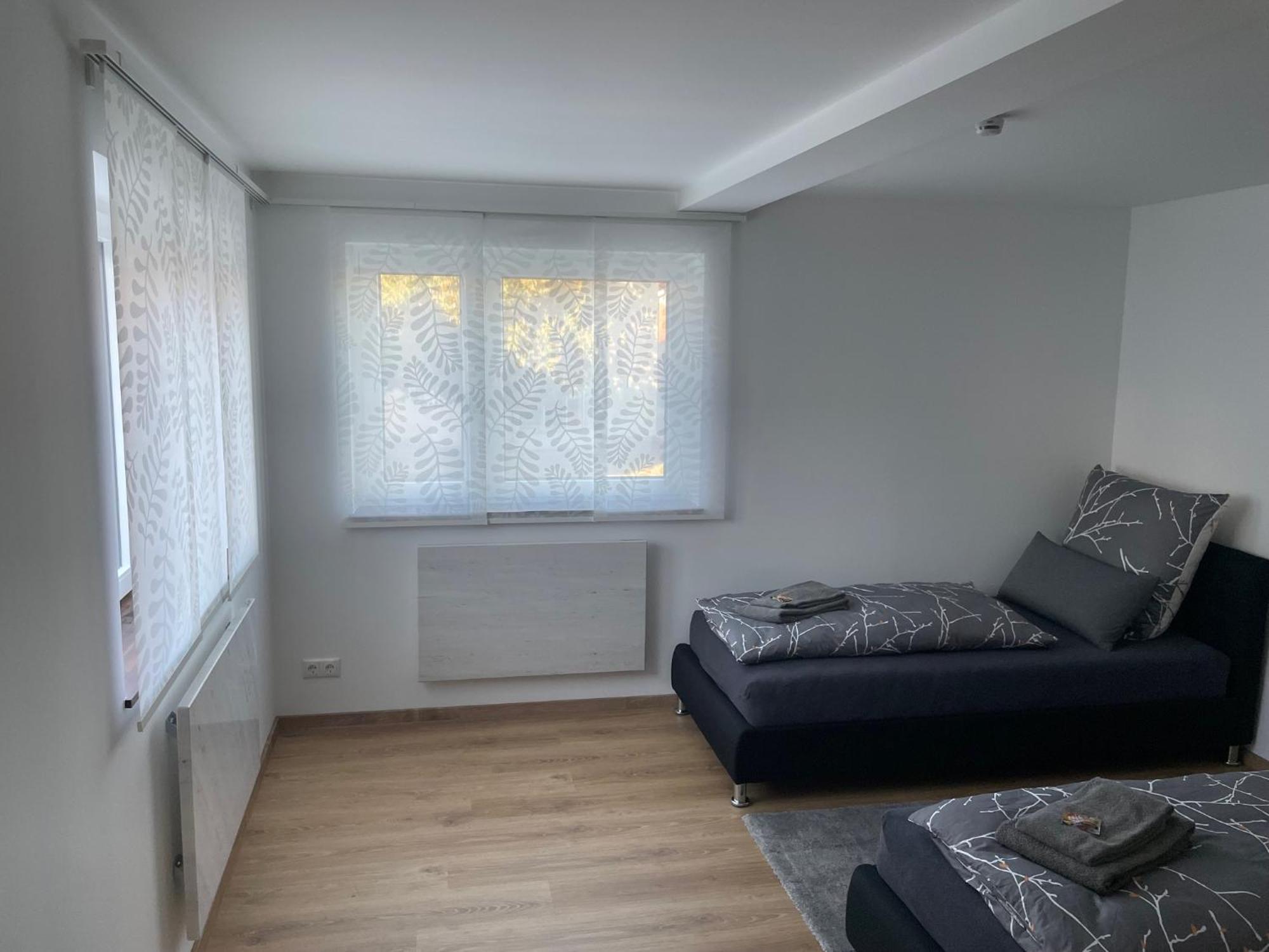 Exklusive Zimmer Mit Geteiltem Bad Und Kueche Kg Stadtilm Exterior photo